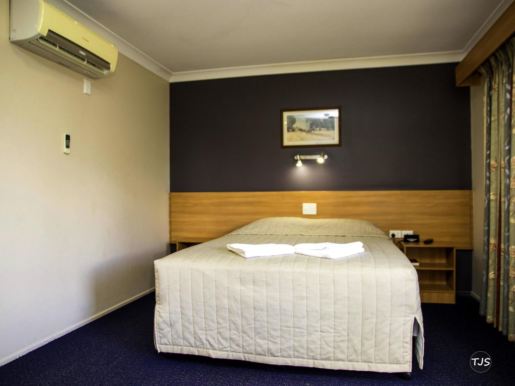 Sunpalms Motel ロックハンプトン エクステリア 写真