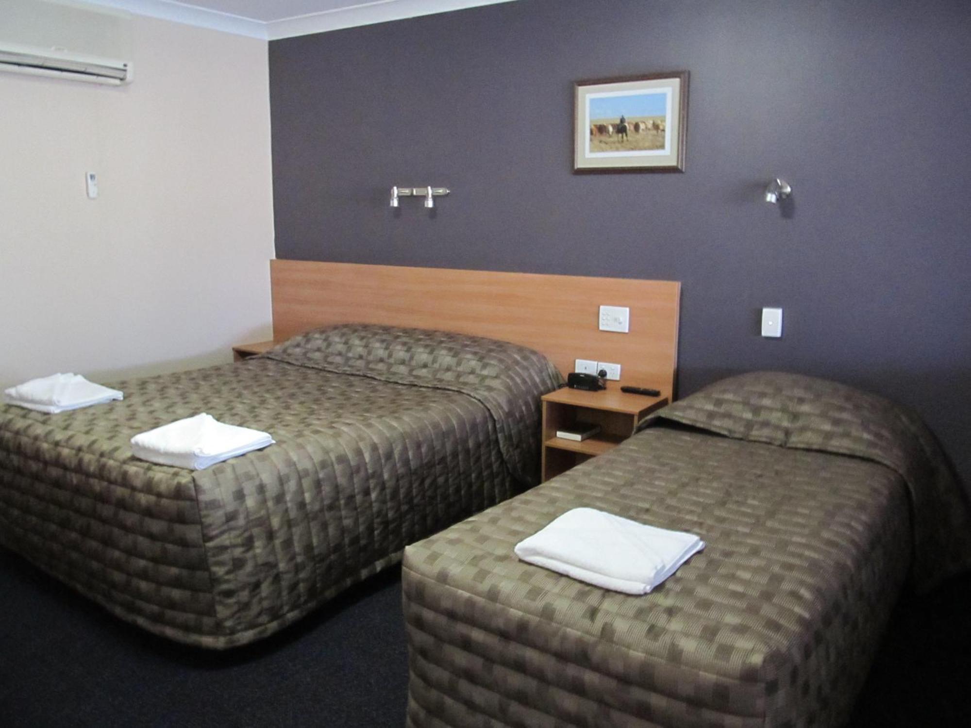 Sunpalms Motel ロックハンプトン 部屋 写真