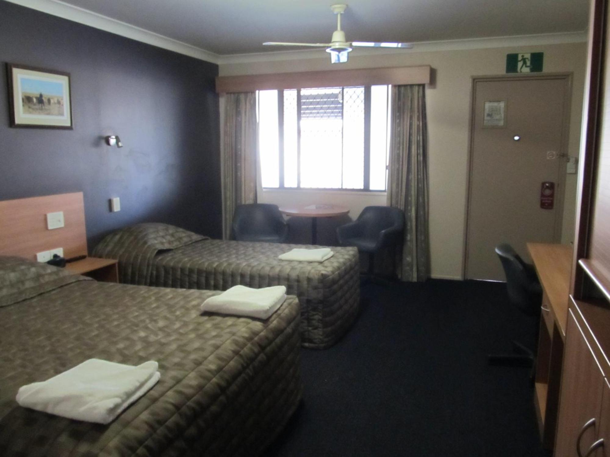 Sunpalms Motel ロックハンプトン 部屋 写真